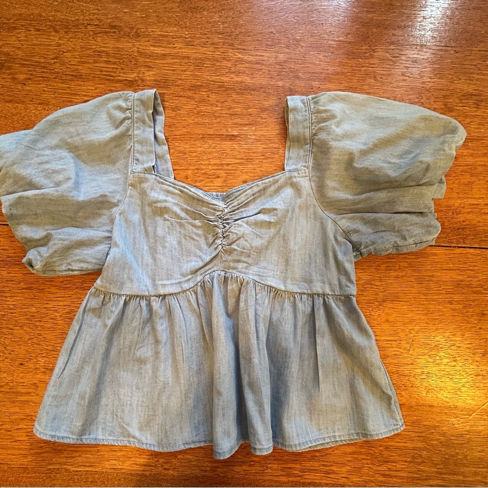 Old Navy Light Blue Puff Sleeve Blouse